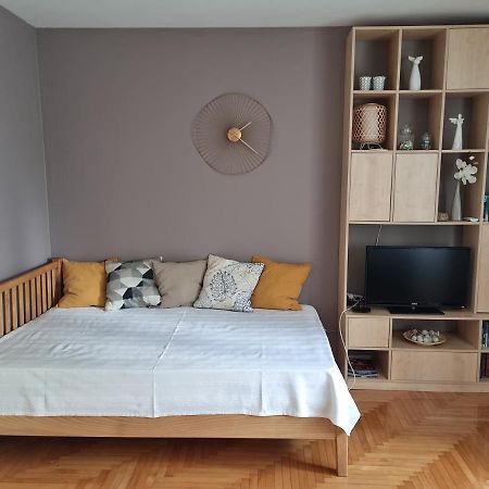 Stan Na Dan "Irina" Banja Luka Apartment Exterior photo